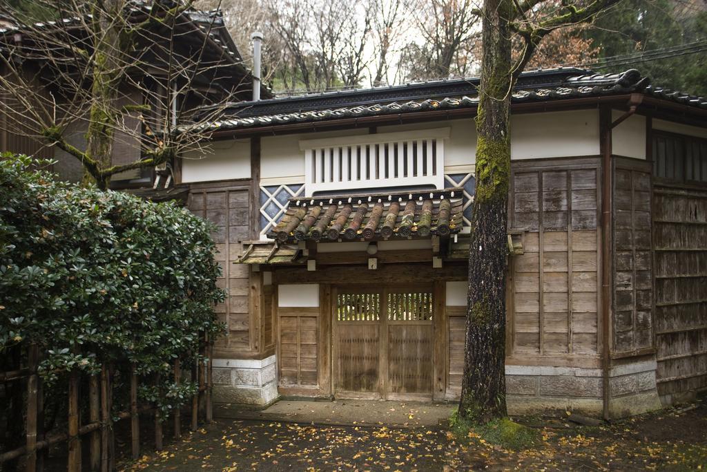 Motoyu Ishiya Kanazawa Quarto foto