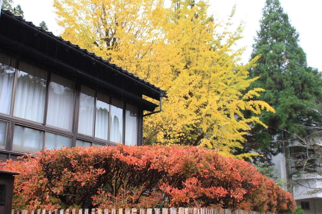 Motoyu Ishiya Kanazawa Quarto foto