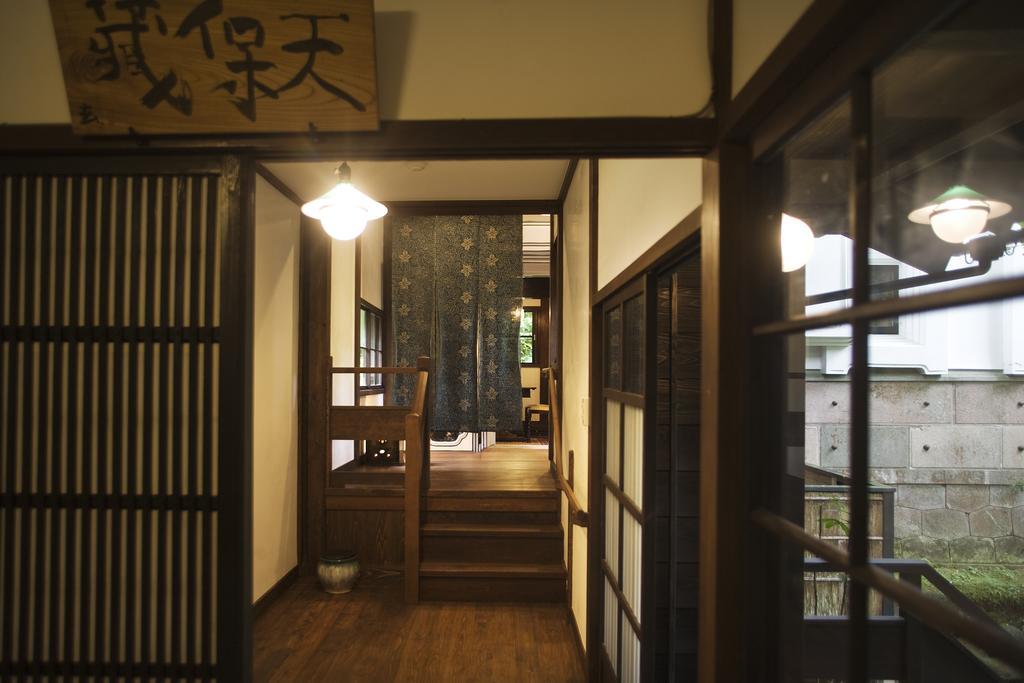 Motoyu Ishiya Kanazawa Quarto foto