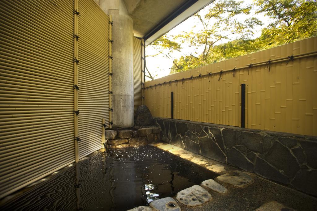 Motoyu Ishiya Kanazawa Quarto foto